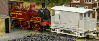 820001 LSWR/WD 20T Brake Van - No. 6529 LSWR Brown