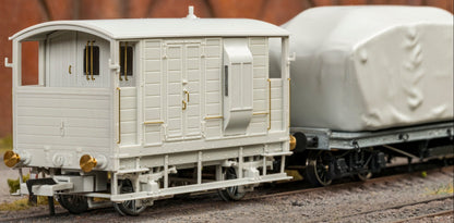 820009 LSWR/WD 20T Brake Van - No. 55114 SR Brown (pre-36)