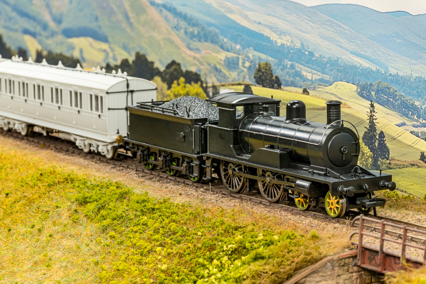 Highland Railway Loch Class 4-4-0 No.14384 'Loch Laggan' LMS Lined Black Steam Locomotive