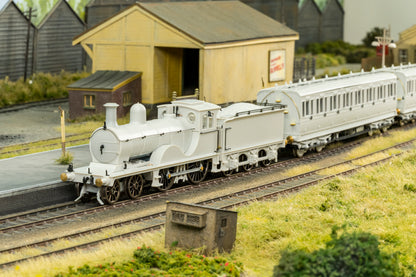 LNER D40 Class 4-4-0 No.28s - LNER Black Steam Locomotive