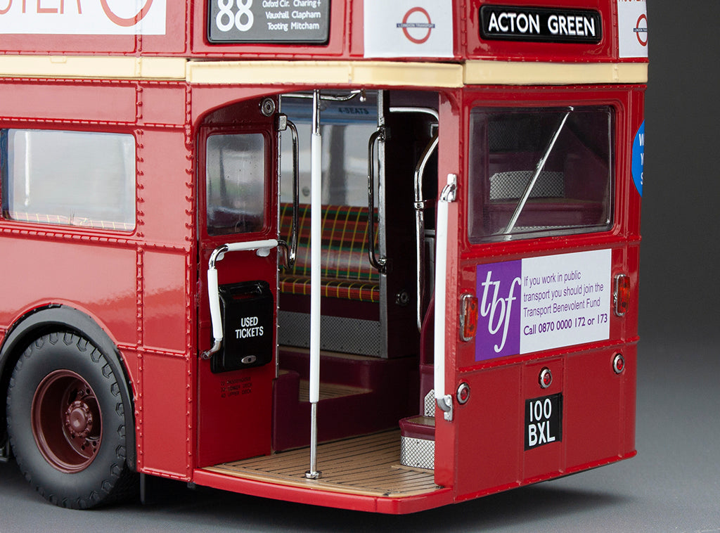 Routemaster Bus RM1000 100 BXL Red (Limited Edition 1000pcs)