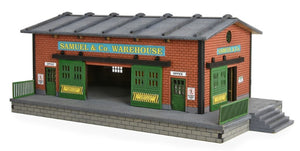 O Scale Warehouse with Motorized Working Doors