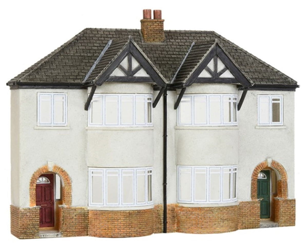 Pre-Owned Low Relief 1930s Semi Detached Houses
