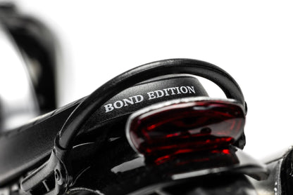 CC08402 Triumph Scrambler 1200 (Bond Edition)