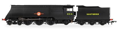 SR Merchant Navy Class 4-6-2 No.21C9 'Shaw Savill' (WWII 80th Anniversary Collection) Steam Locomotive