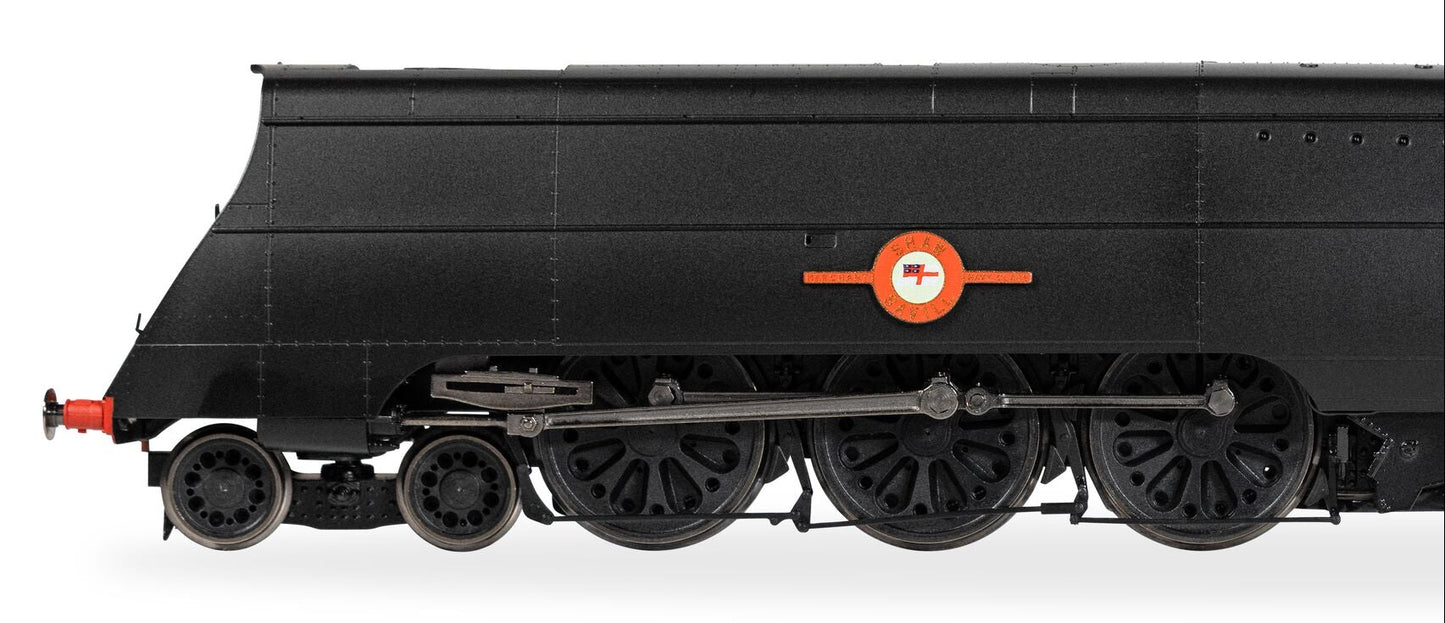 SR Merchant Navy Class 4-6-2 No.21C9 'Shaw Savill' (WWII 80th Anniversary Collection) Steam Locomotive