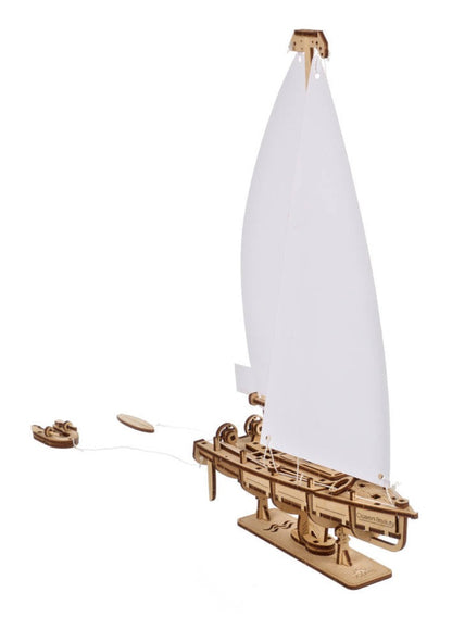 Ocean Beauty Yacht Mechanical Model Kit