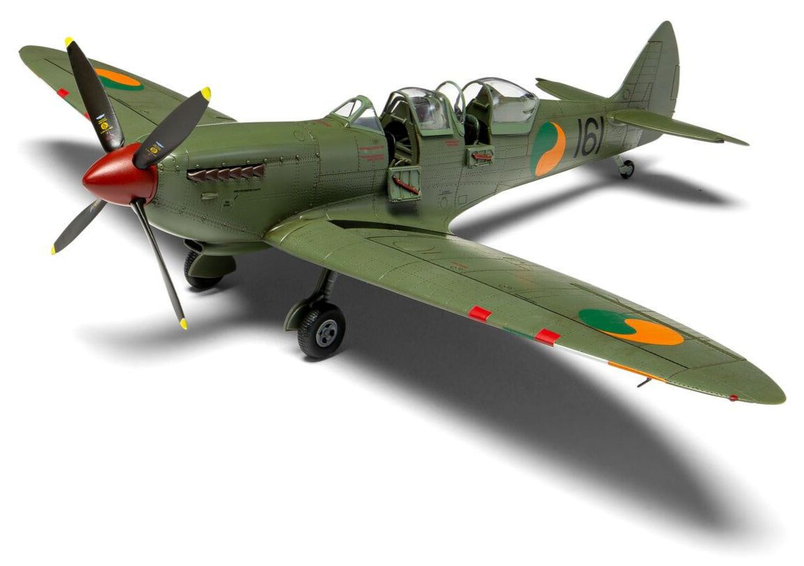 Supermarine Spitfire Tr.9 Model Kit