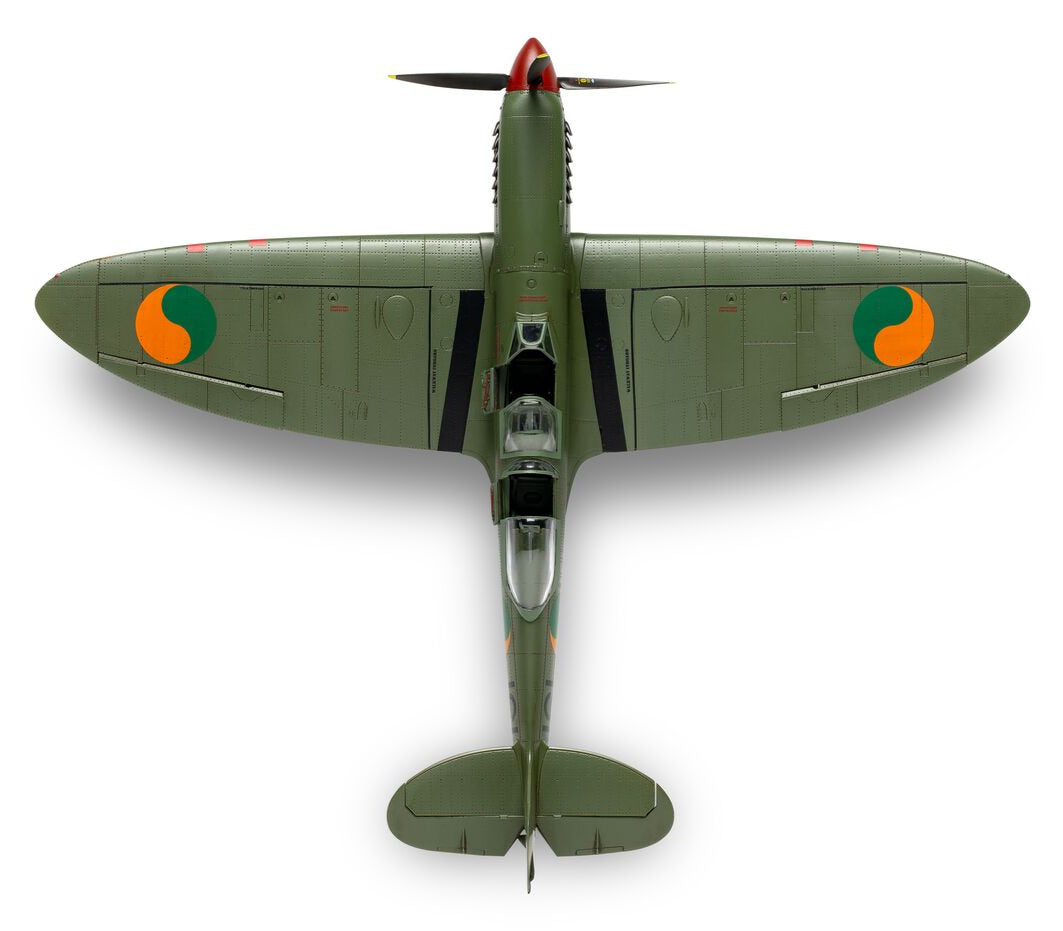 Supermarine Spitfire Tr.9 Model Kit