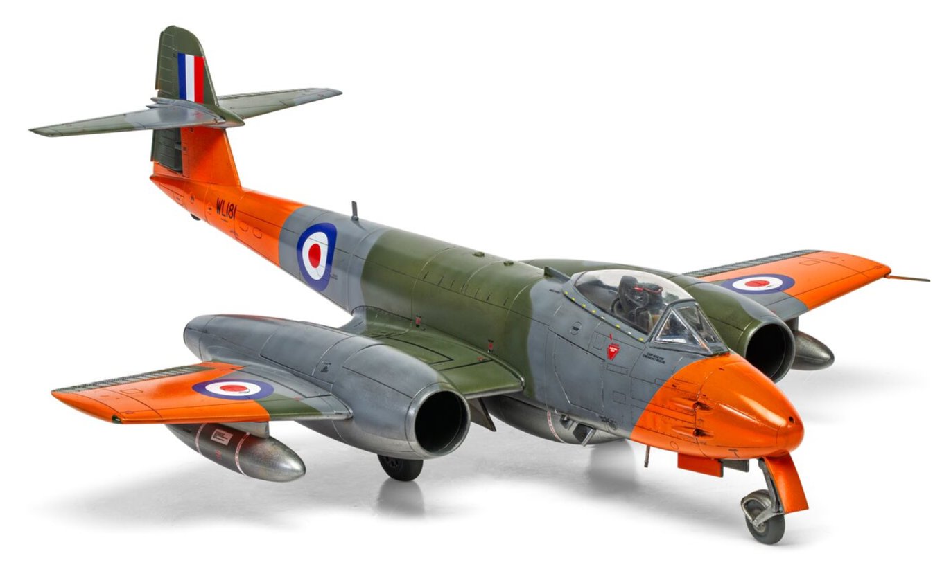 Gloster Meteor F.8 Model Kit