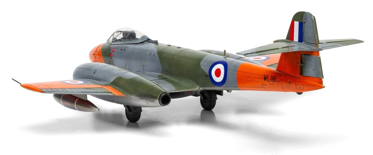 Gloster Meteor F.8 - Airfix - A09182A - De Revell Specialist