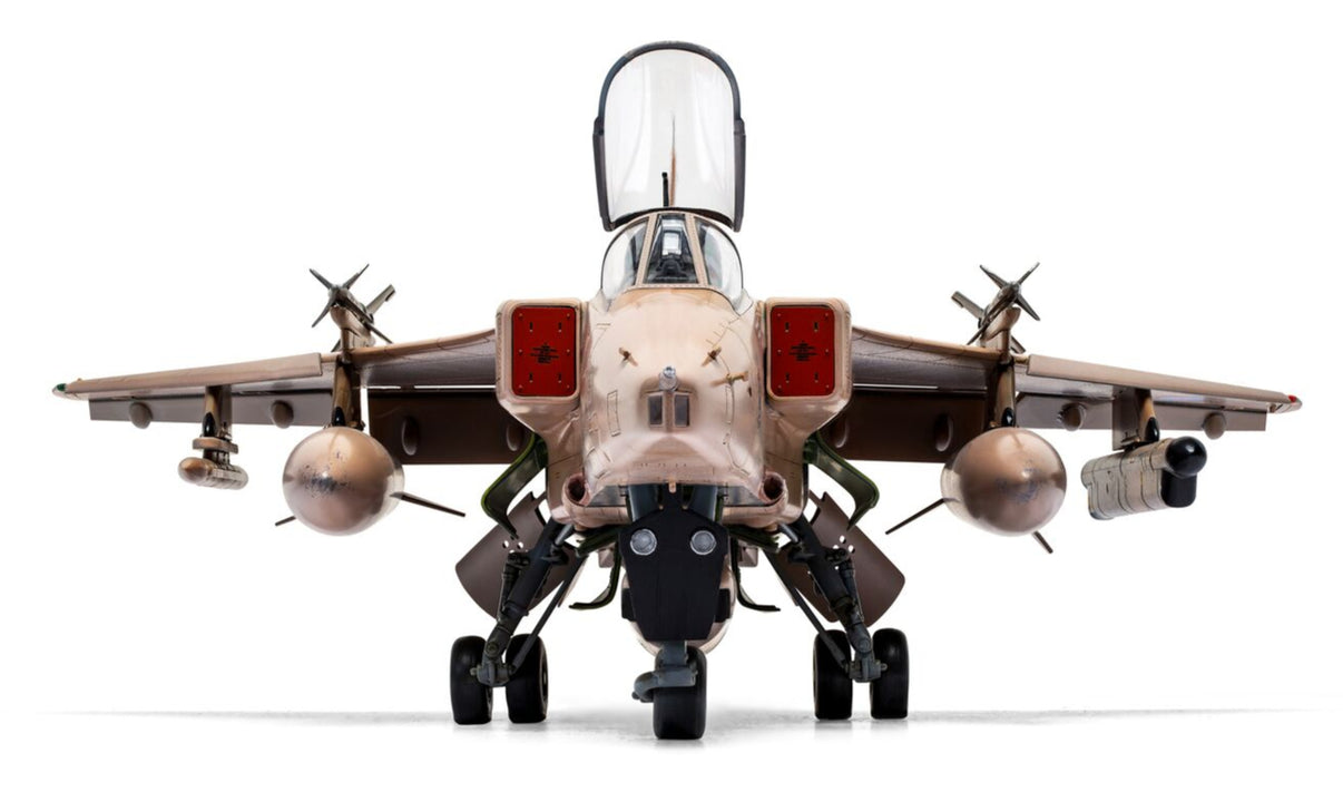 Airfix Kit Modellismo A11010 SEPECAT Jaguar GR.1/GR.1A – Scala 1:48, Modello Aereo Da Montare