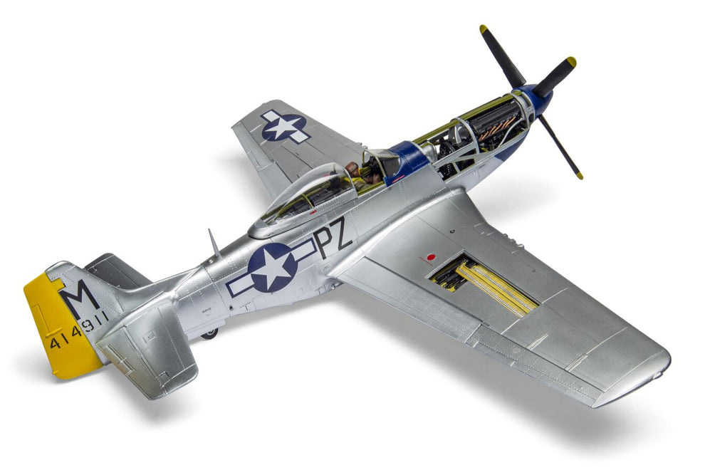 A14001V North American P-51D Mustang Model Kit main image 1