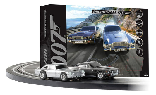 Micro Scalextric James Bond 007 Race Set - Aston Martin DB5 vs V8