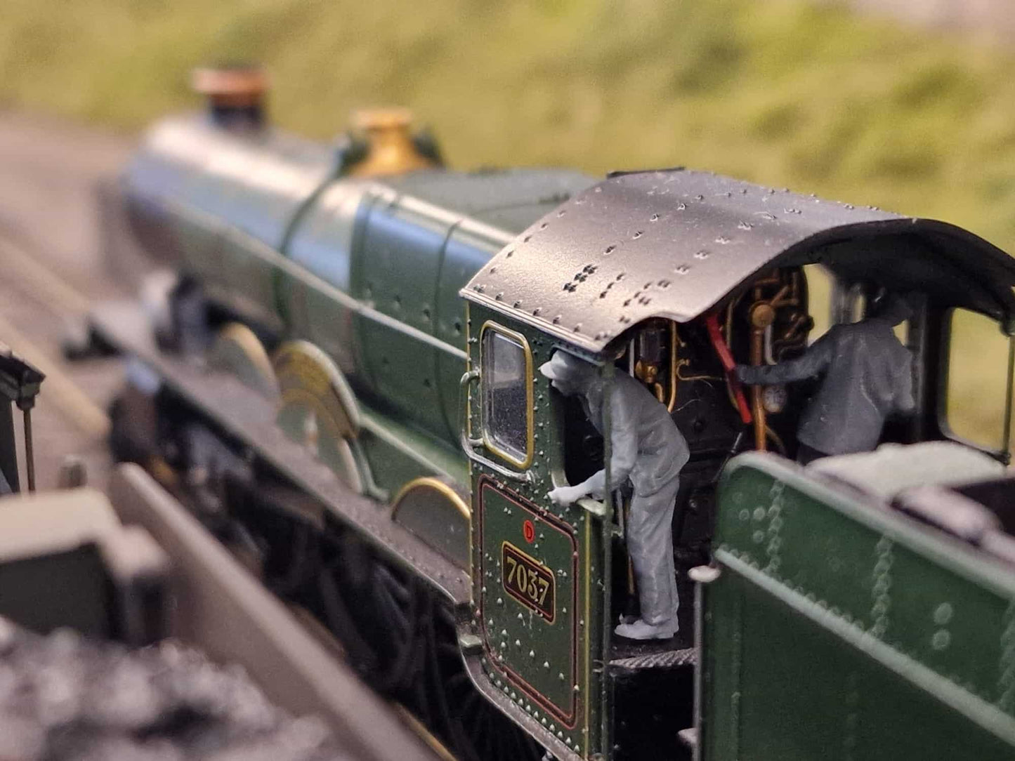 OO Gauge Loco Specific Crew - GWR Castle Crew Pack