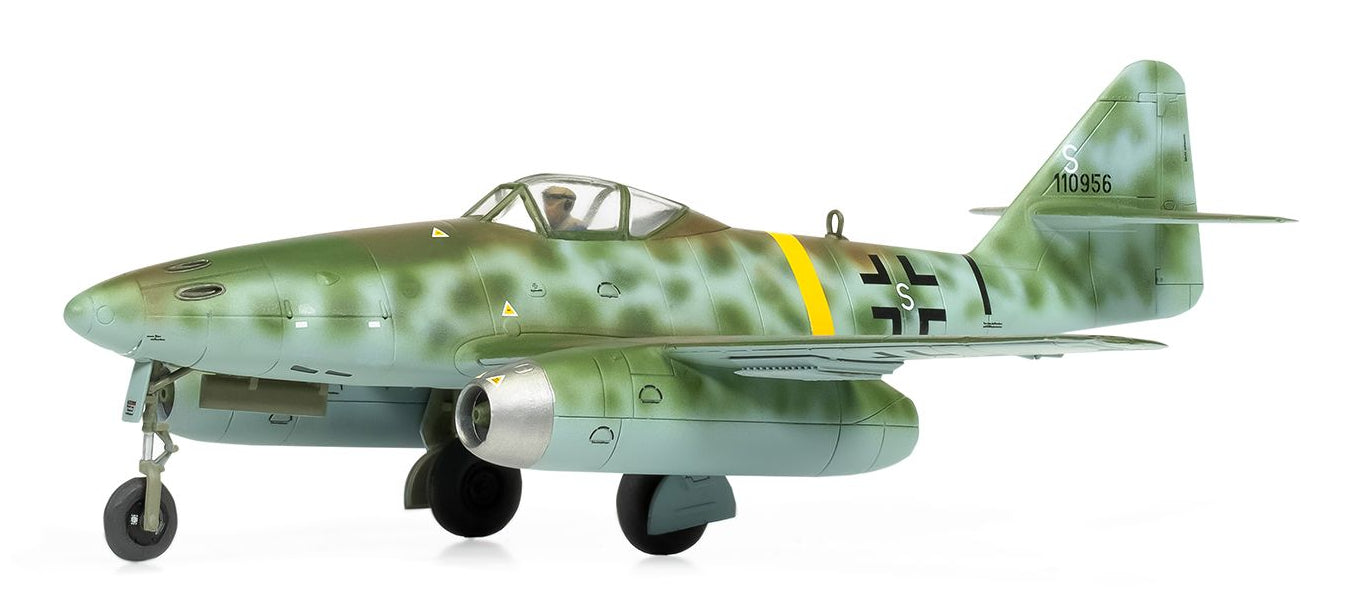 Messerschmitt Me262A-1a/2a Model Kit