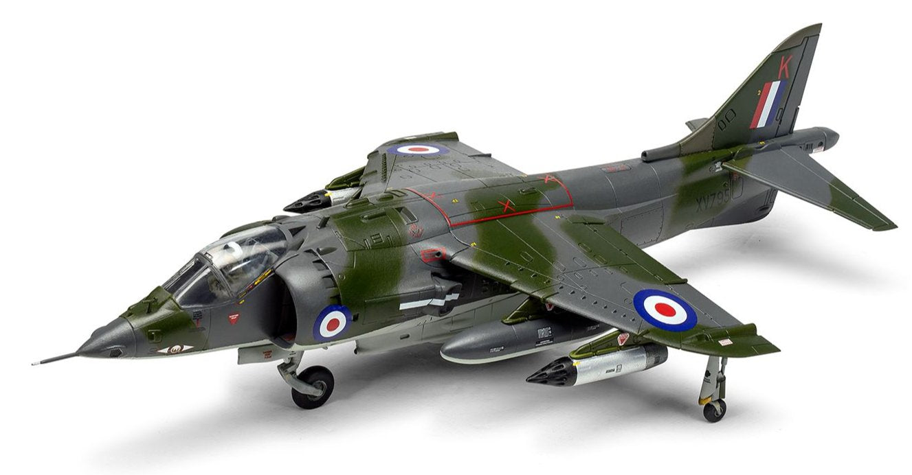 Hawker Siddeley Harrier GR.1/AV-8A Model Kit