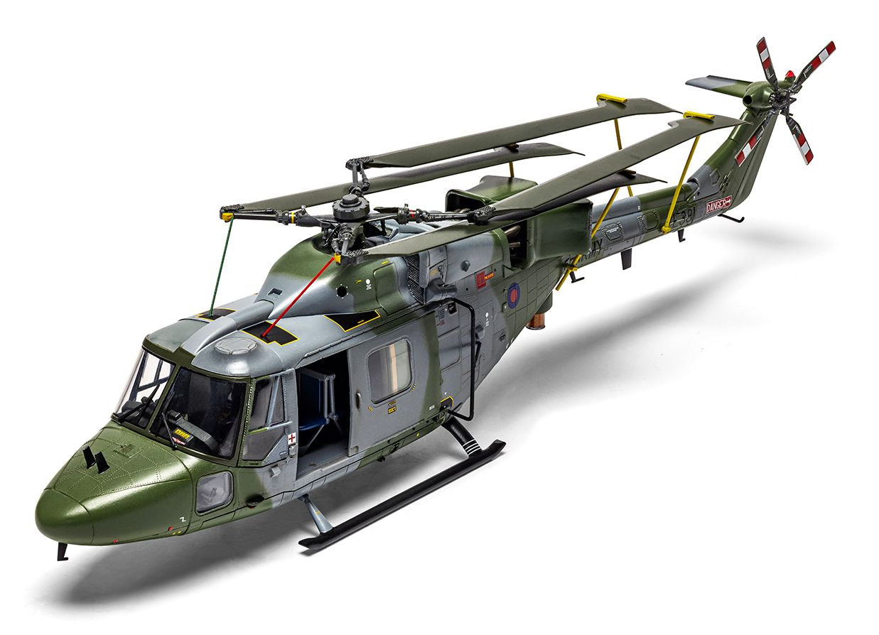 Westland Lynx AH-7 Model Kit