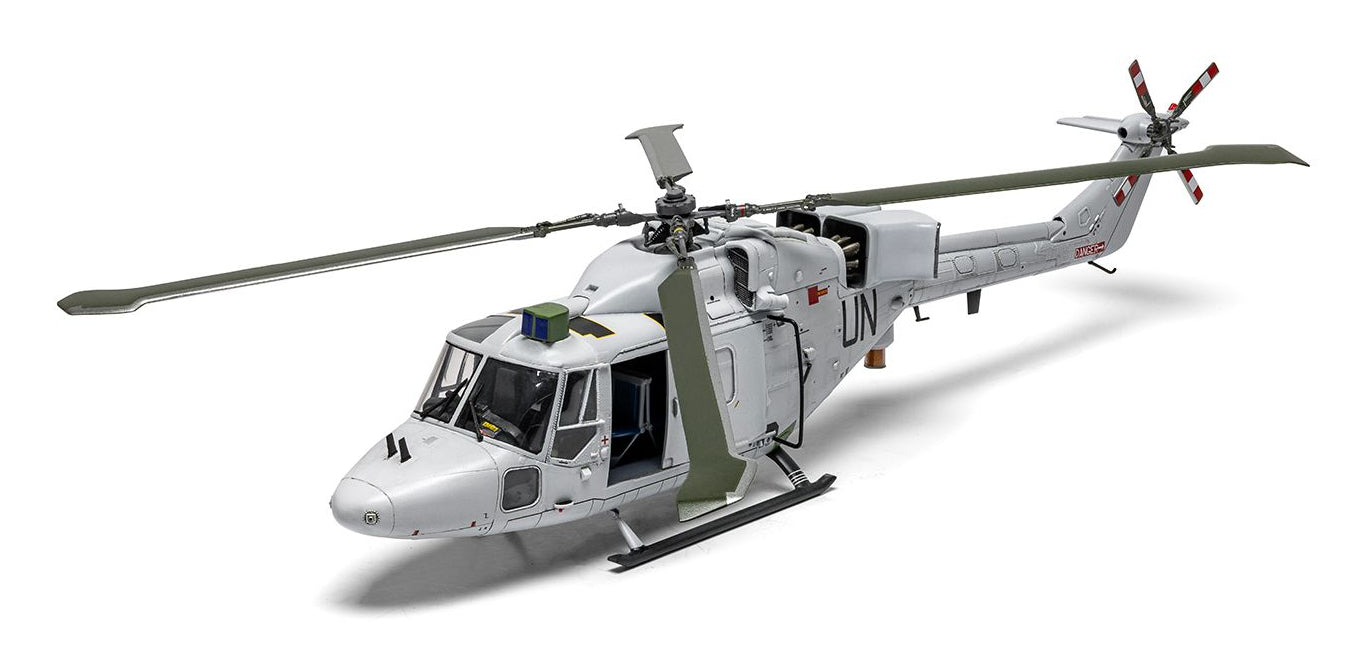 Westland Lynx AH-7 Model Kit