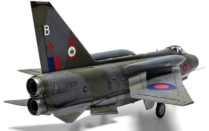 A09178A English Electric Lightning F.6 Model Kit