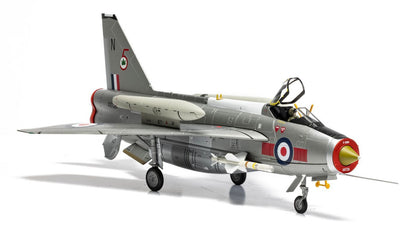 English Electric Lightning F.6 XR726/N, RAF No.5 Squadron