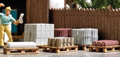 BUS1813 Pallets with building materials