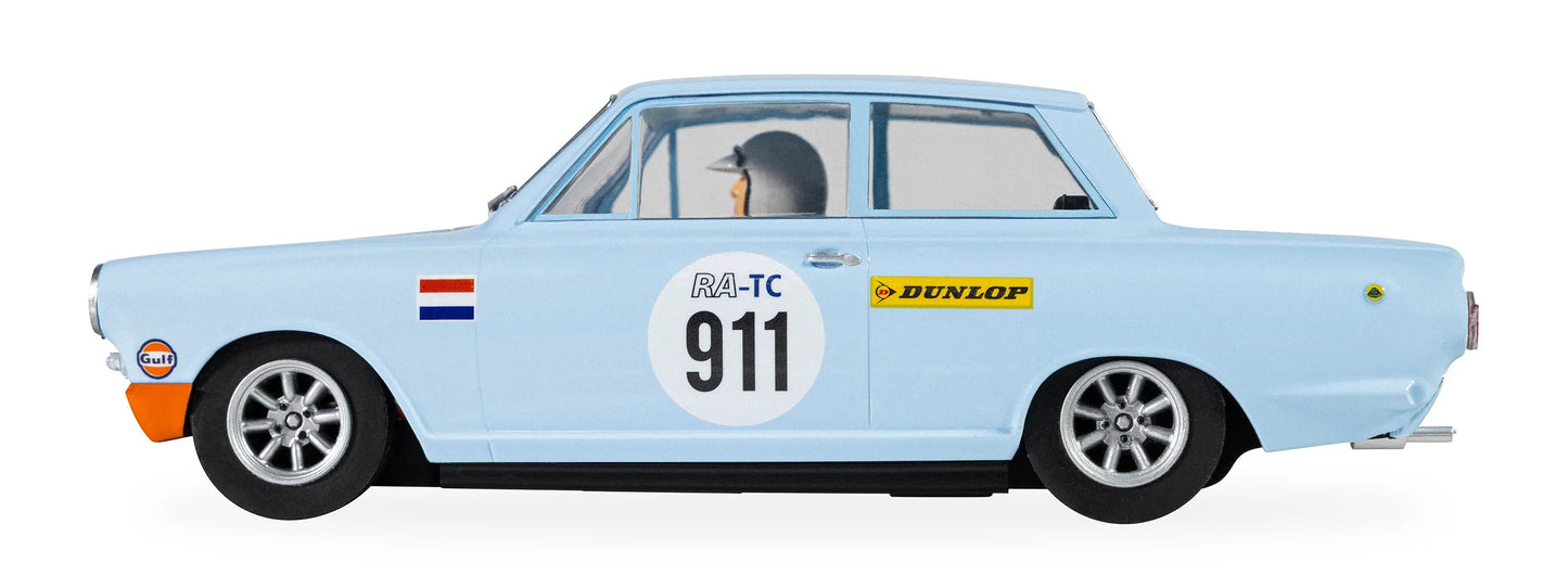 C4669 Ford Lotus Cortina - Gulf Edition