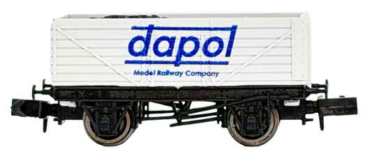 2F-071-133 7 Plank Dapols Present Logo - Weathered
