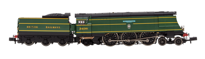 Battle of Britain ‘92 Squadron’ 34081 SR Malachite Green “British Railways” - DCC Fitted