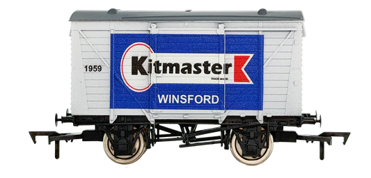 4F-011-192 Ventilated Van Dapol Kitmaster Logo - Weathered