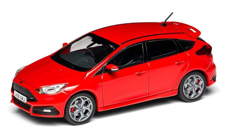 Ford Focus Mk3 ST, Race Red