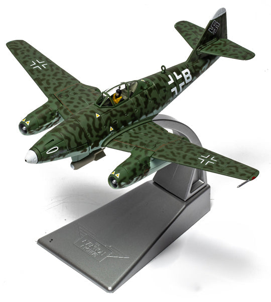 AA35712 Messerschmitt Me 262A-2a, ‘Blitz Bomber’, 1944