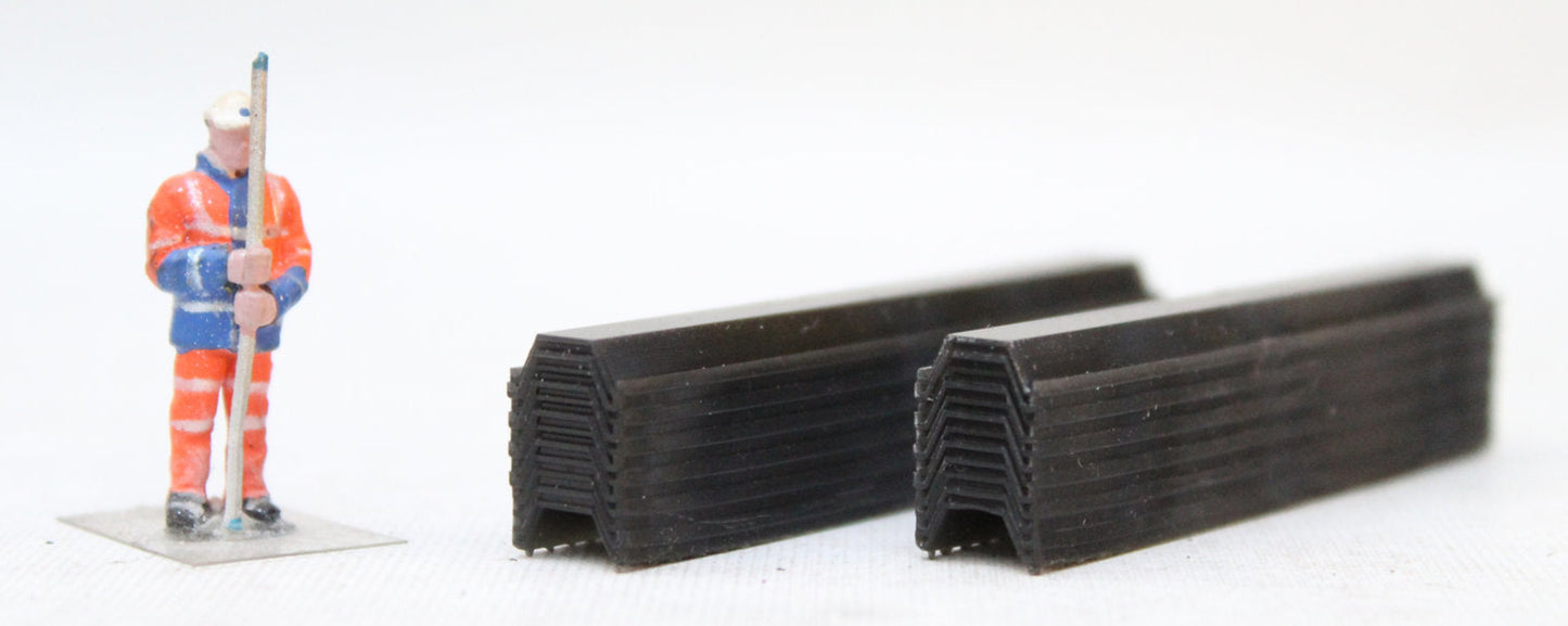 Sheet Pile Small Stacks - UNPAINTED - Pack of 2 1:76 OO Gauge