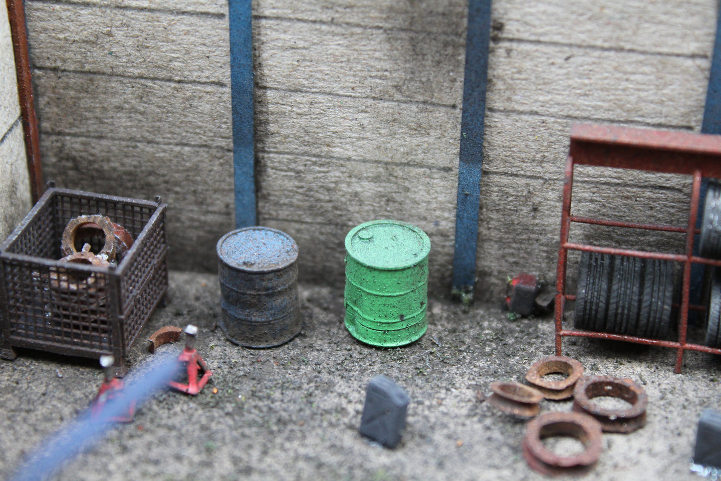 Dented Oil Drums - OPEN - MIXED COLOURS - Pack of 10