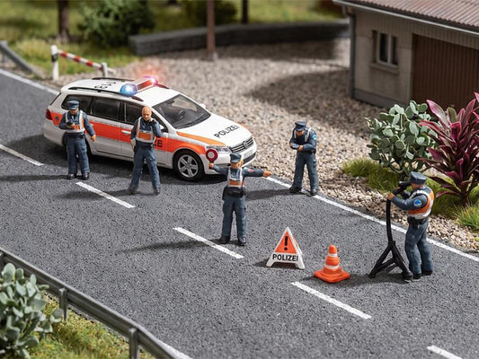 151715 Czech Traffic Police (6) Figure Set