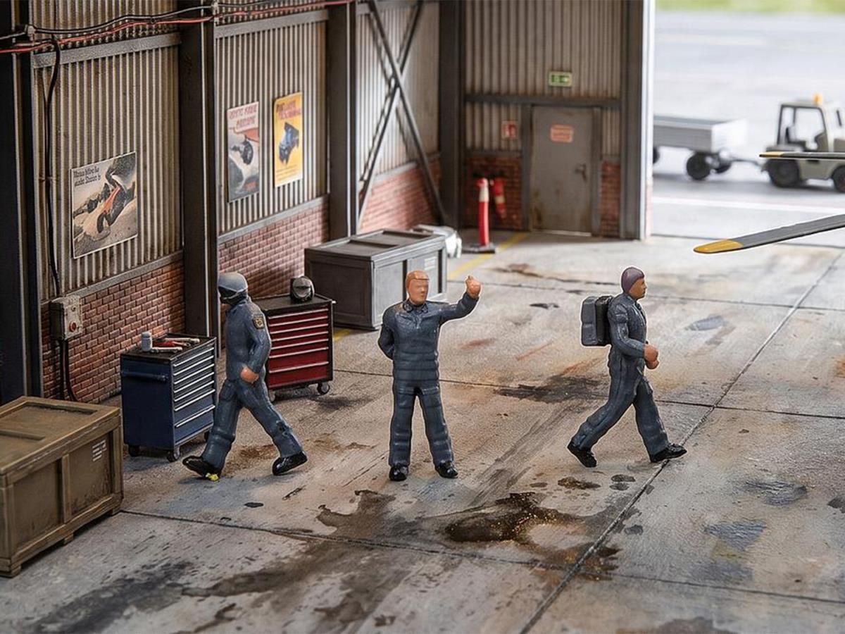151738 German Federal Police Pilots (4) Figure Set