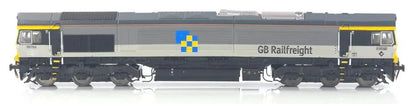 GM2210104 Class 66 793 Railfreight Construction Diesel Locomotive
