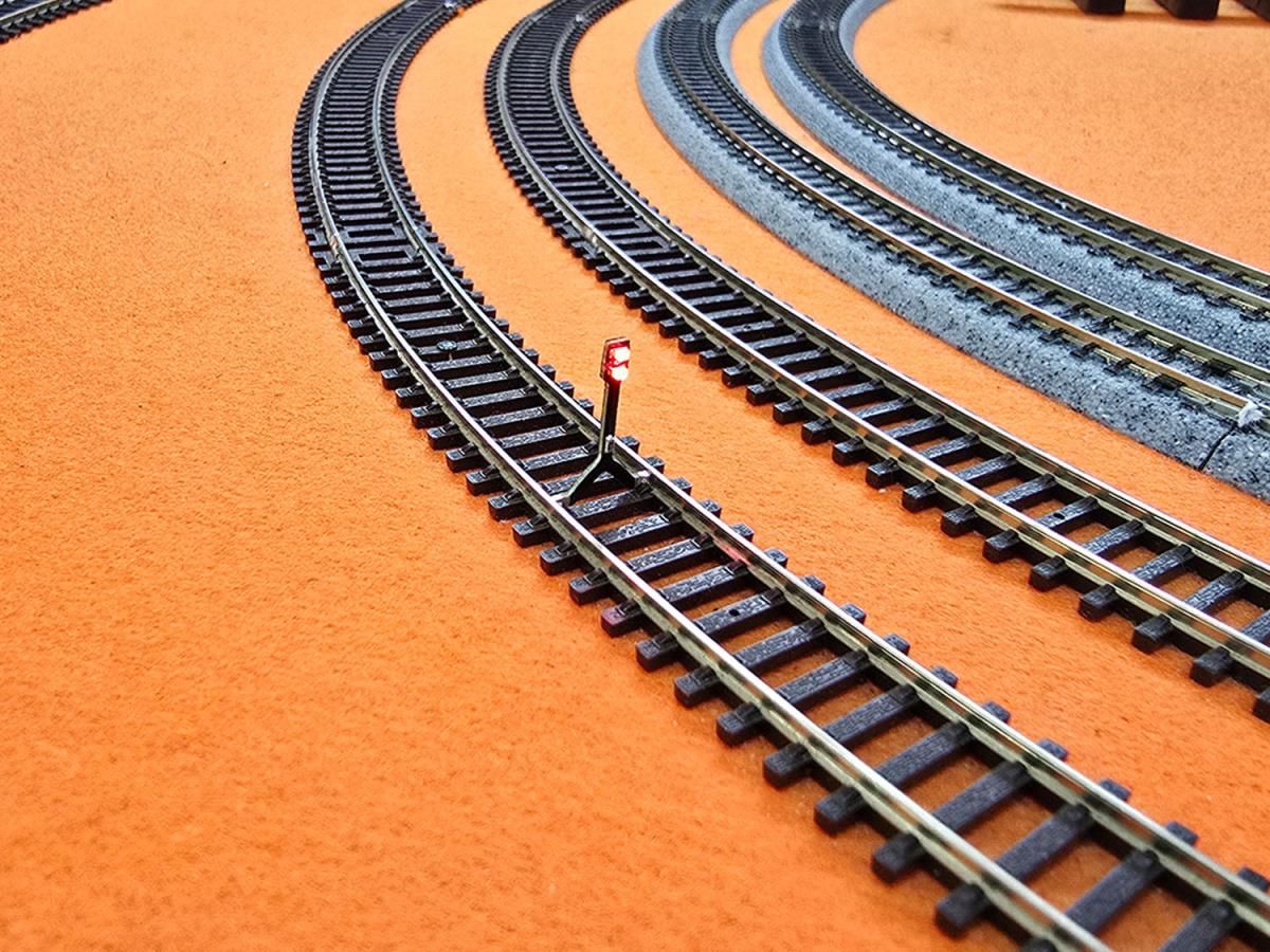 TT:120 Gauge Buffer Stop with Light