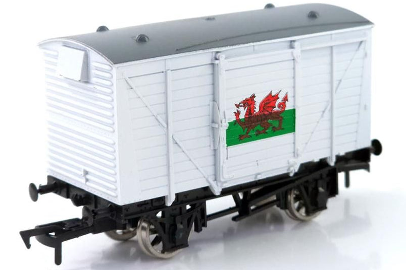 GM4410306 Vent Van Welsh Y Ddraig Goch Flag