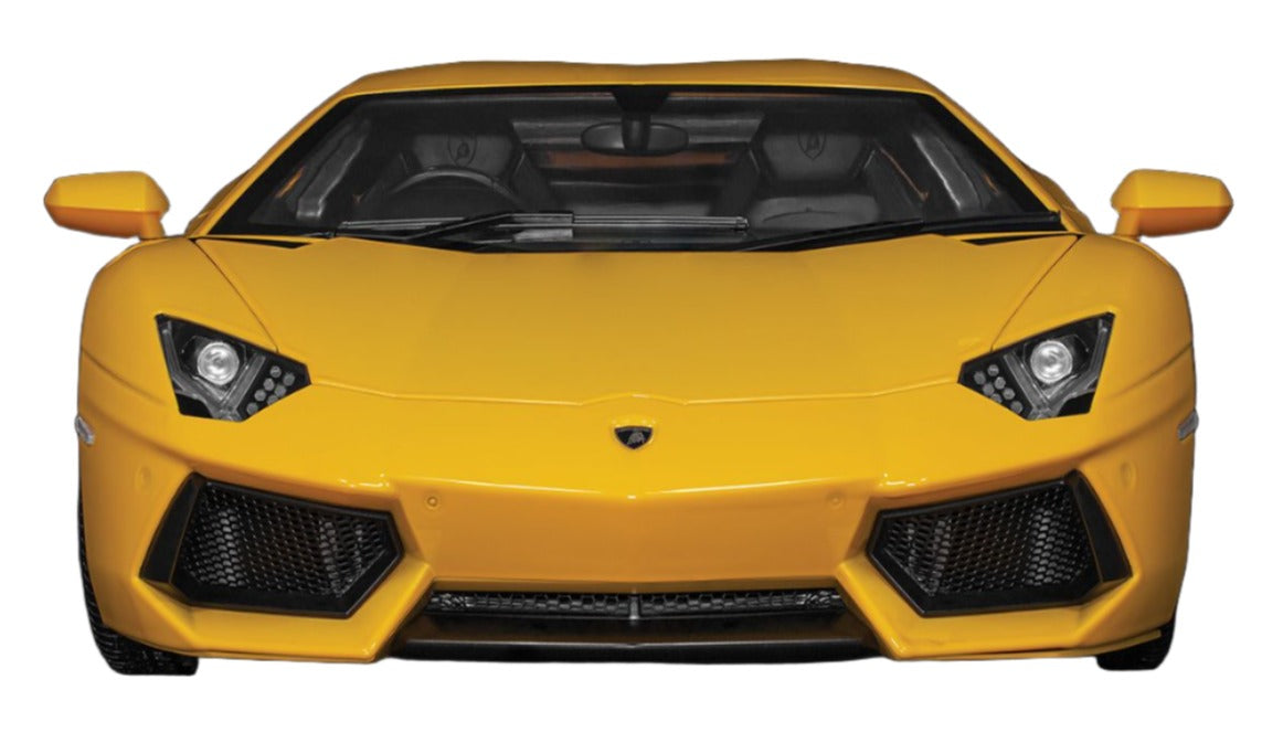 Lamborghini Aventador LP 700-4 Giallo Orion Model Kit