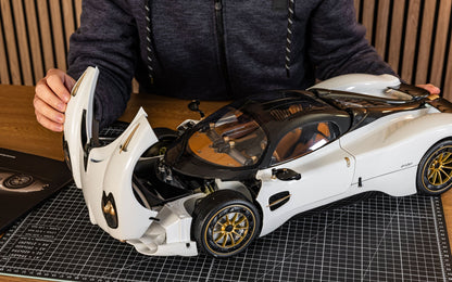 HK123 Pagani Utopia Coupé – Bianco Perla