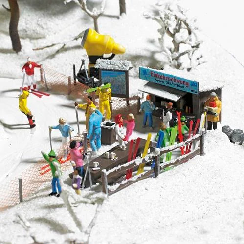 BUS1170 Ski Slope - apris ski party