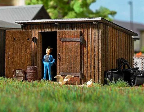 BUS1594 Wooden shed
