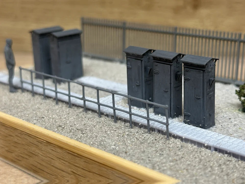 OO Gauge Lineside Cabinets V2 (Pack of 5) - Unpainted