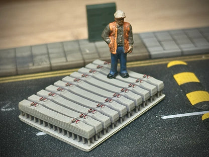 OO Gauge Concrete Sleepers (Pack of 20) - Unpainted