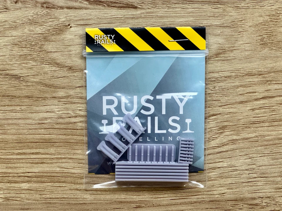 OO Gauge Crash Barriers (28cm) (Single Pack) - Unpainted