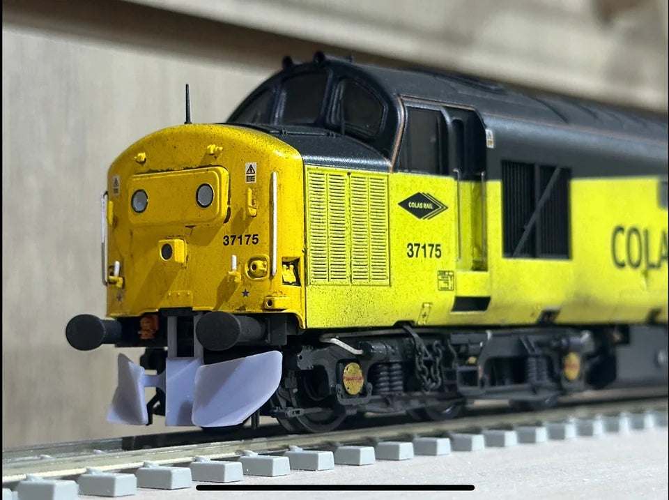 OO Gauge Class 37 Ploughs (Pack of 2) - Unpainted