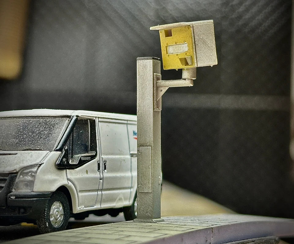 OO Gauge Speed Cameras (Pack of 2) - Unpainted