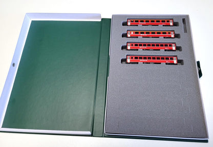 Pre-Owned RhB EW1 Red 4 Coach Add on Set (4)