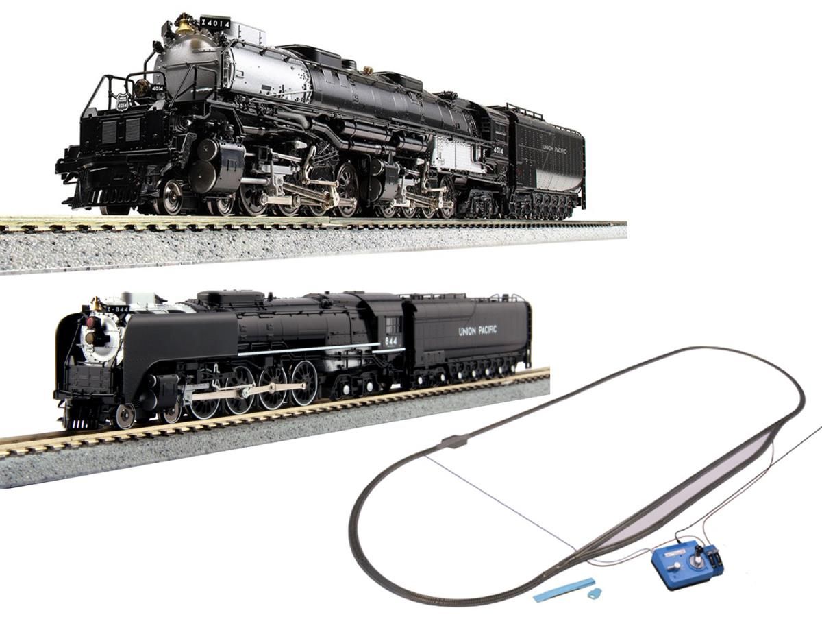 107-0100 Union Pacific Big Boy/FEF Golden Spike Steam Train Set